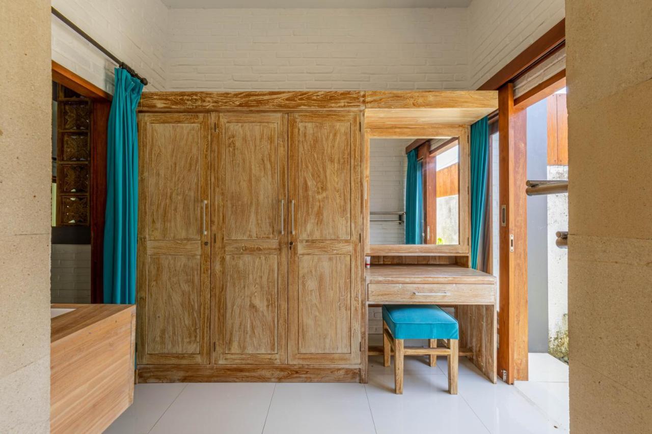 Surf Retreat Villa Sari Bali Pulukan Eksteriør billede